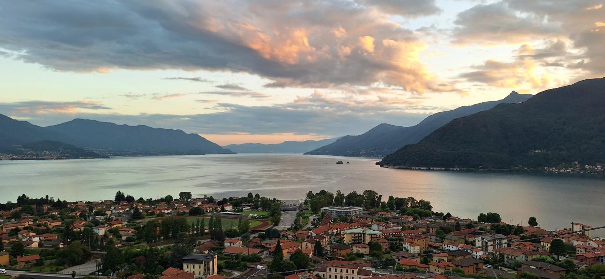 Sole & Lago-Lake Maccagno Exterior foto
